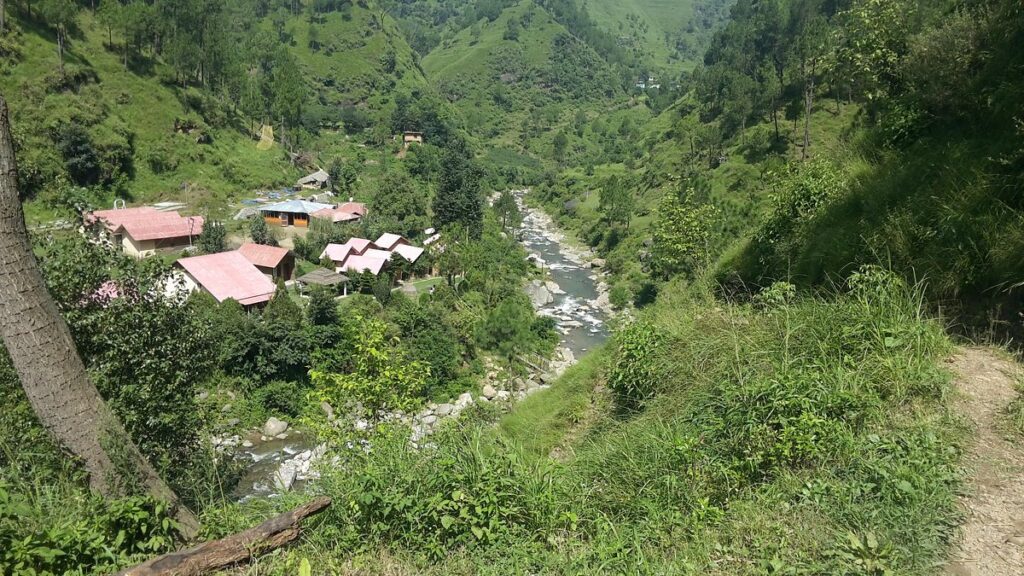 Rajgarh – The Peach Bowl of Himachal Pradesh 4 Rajgarh – The Peach Bowl of Himachal Pradesh