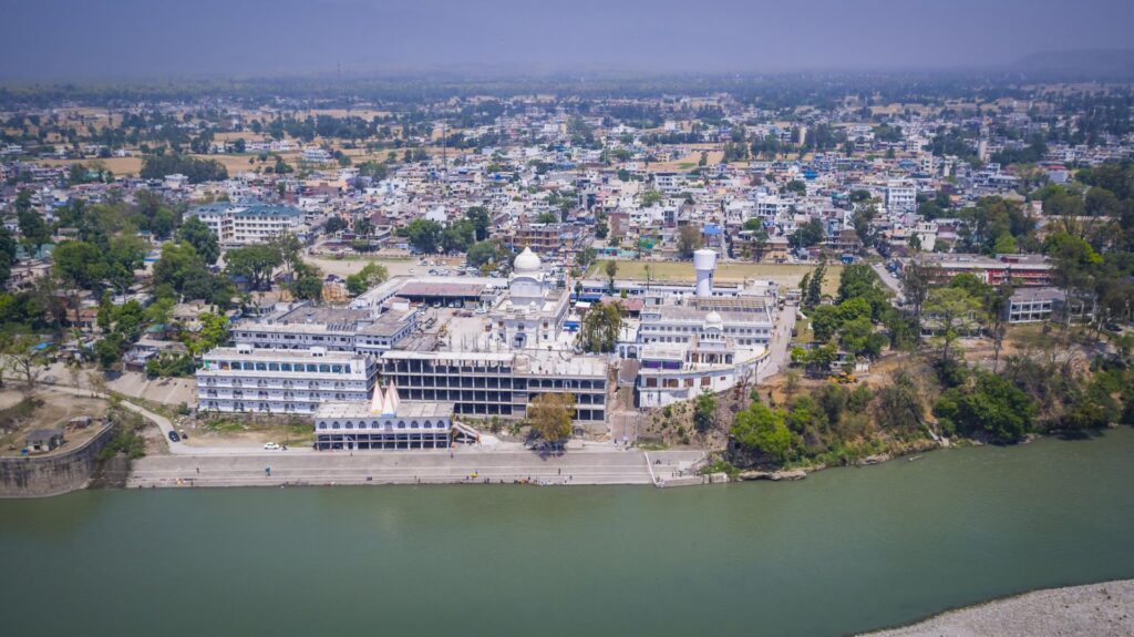 Paonta Sahib – A Sacred Sikh Pilgrimage Town on the Yamuna River